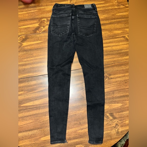 American Eagle Jean - Picture 3 of 4